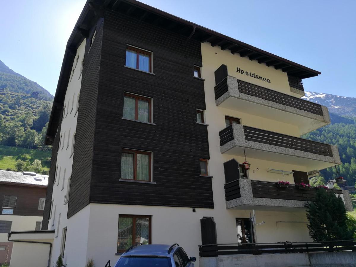 Haus Residence Täsch Buitenkant foto